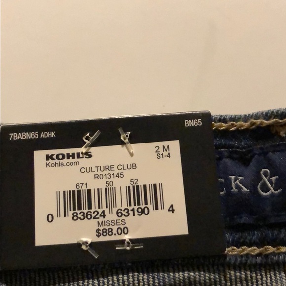 Size 2 M NWT Rock & Republic mid rise skinny - Picture 4 of 8